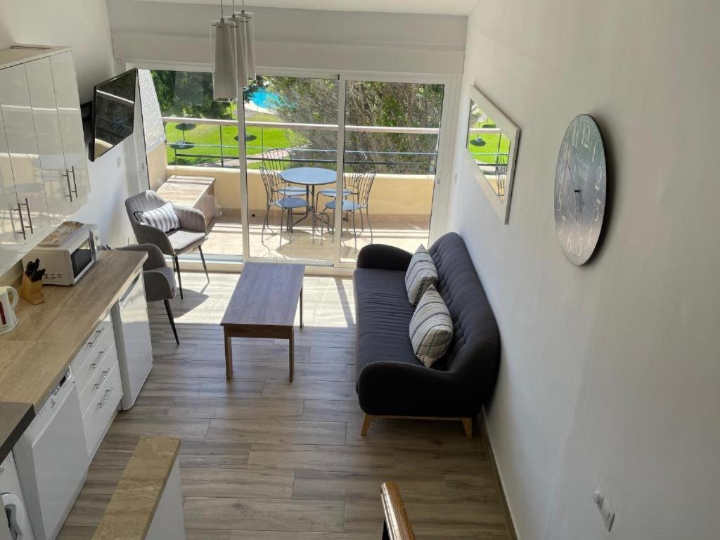 Seaside View Apartment エステポナ エクステリア 写真